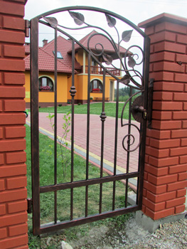 bramy i ogrodzenia kute