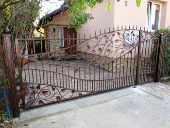 bramy i ogrodzenia kute