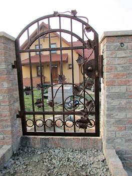 bramy i ogrodzenia kute