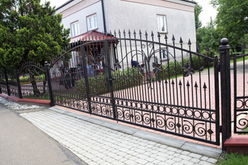 bramy i ogrodzenia kute