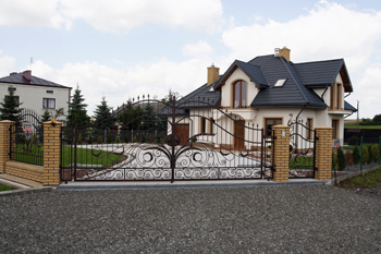 bramy i ogrodzenia kute