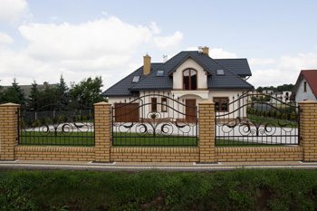 bramy i ogrodzenia kute