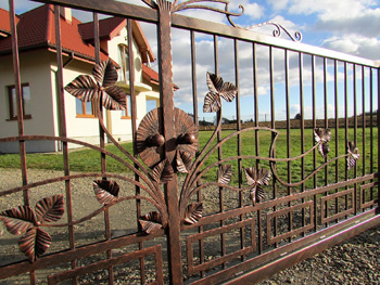 bramy i ogrodzenia kute