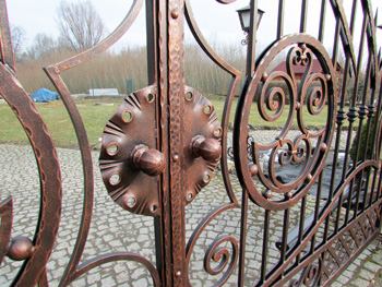 bramy i ogrodzenia kute