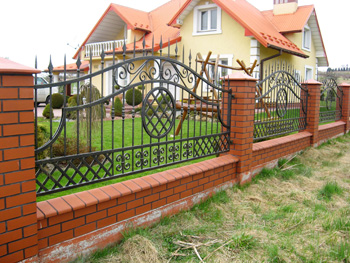 bramy i ogrodzenia kute