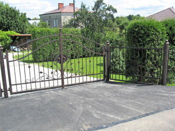 bramy i ogrodzenia kute