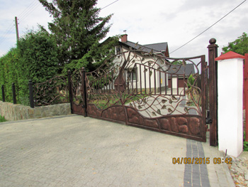 bramy i ogrodzenia kute