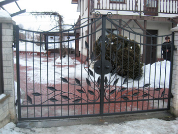 bramy i ogrodzenia kute