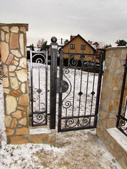 bramy i ogrodzenia kute