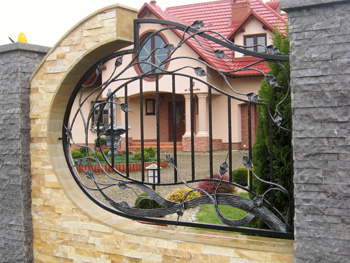 bramy i ogrodzenia kute