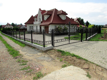 bramy i ogrodzenia kute