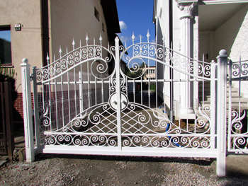 bramy i ogrodzenia kute