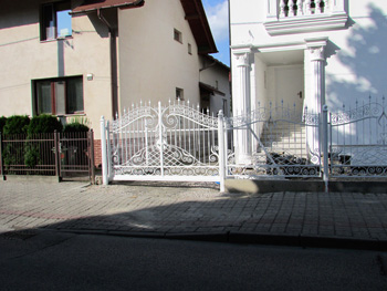 bramy i ogrodzenia kute